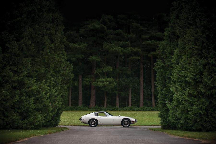  Toyota 2000GT Targa 1967 года  (фото 2 из 15)